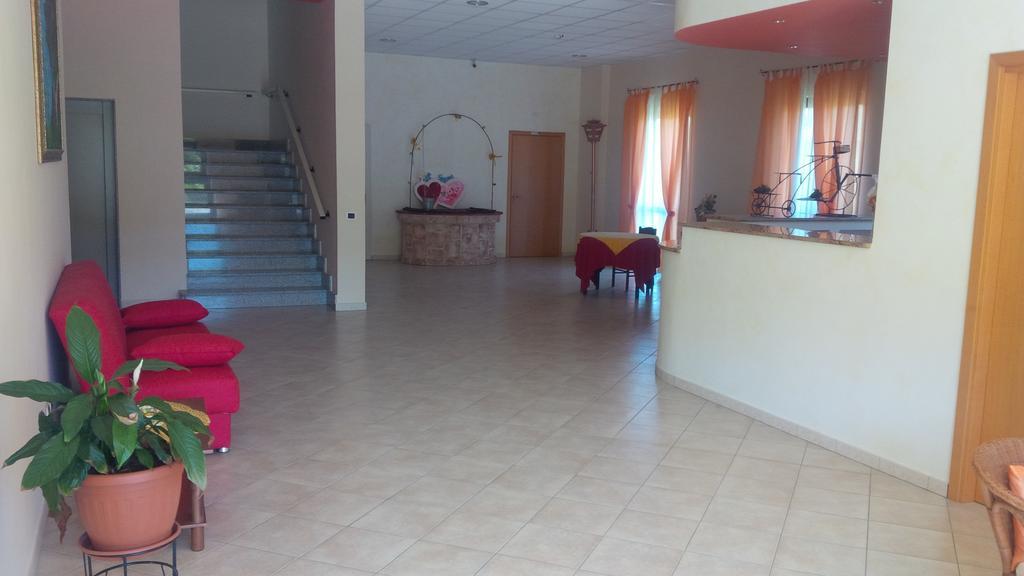 Del Riccio Hotel Martirano エクステリア 写真